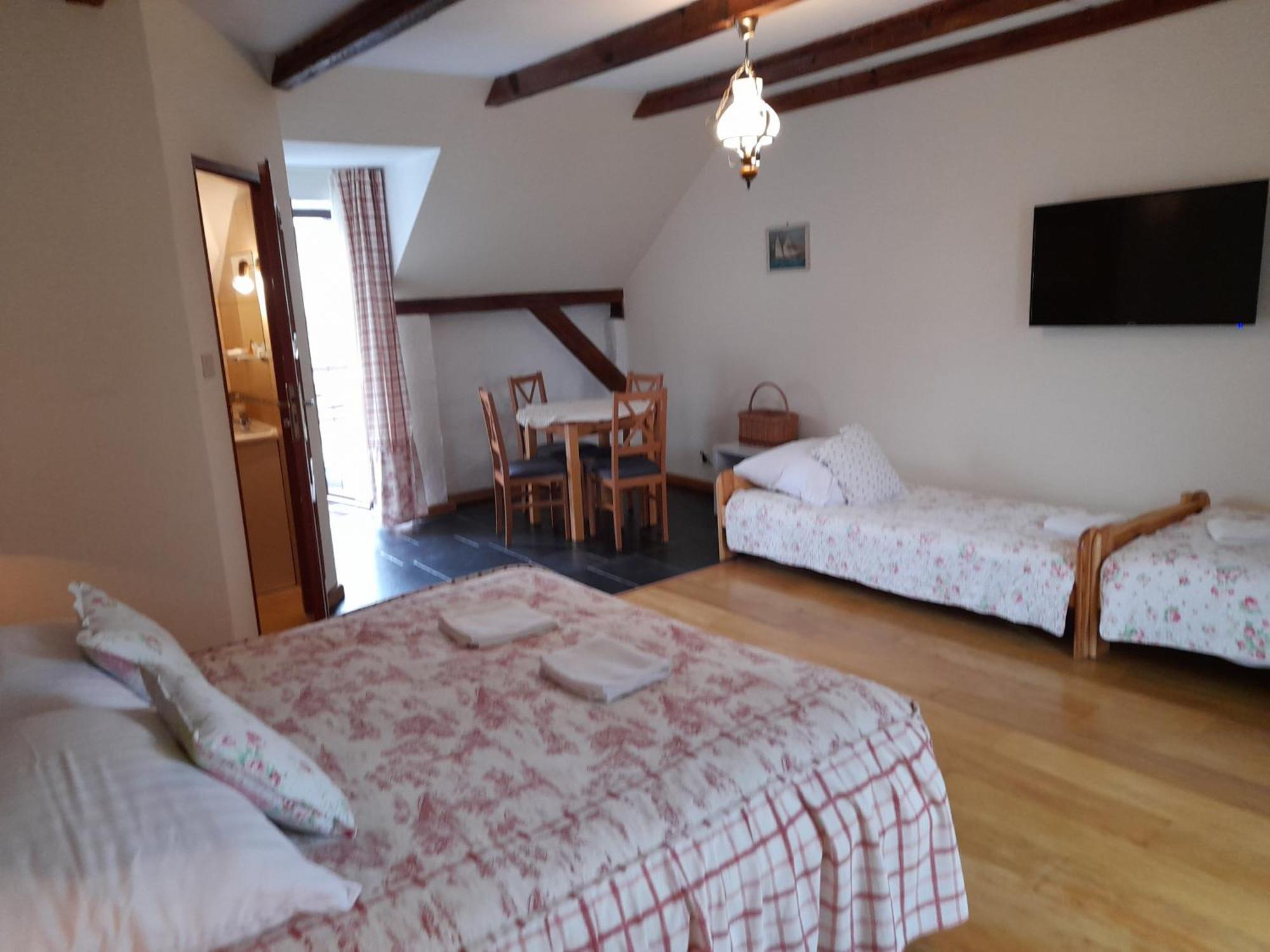 Spichlerz Apartment Rydzewo Bilik gambar